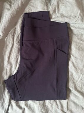 Lou & Grey by Loft Black High-Rise Leggings with Branded Waistband